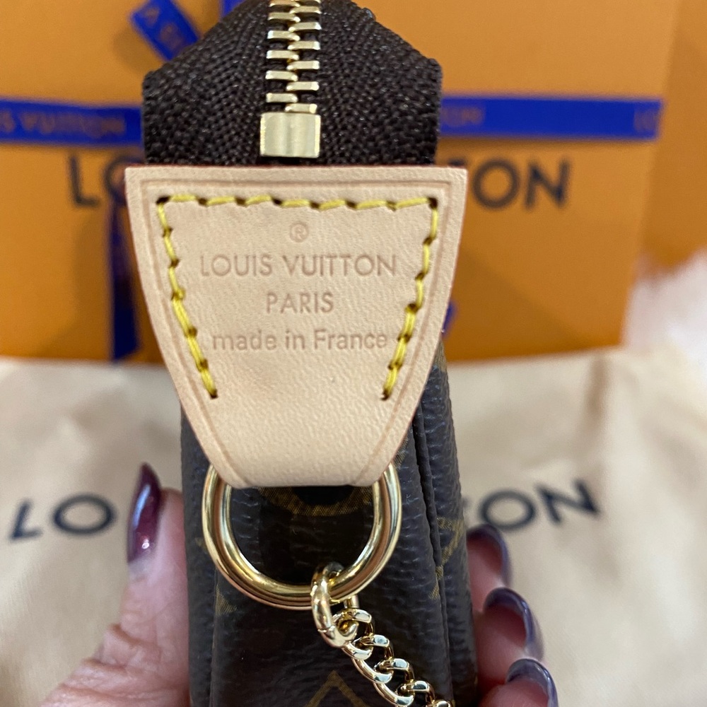 Mini Pochette - Picture 2 of 5